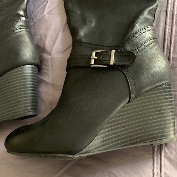 Black Wedge Boots - Picture 2 of 5